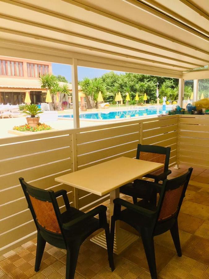Ourania @ Yiannis Village * Sidárion